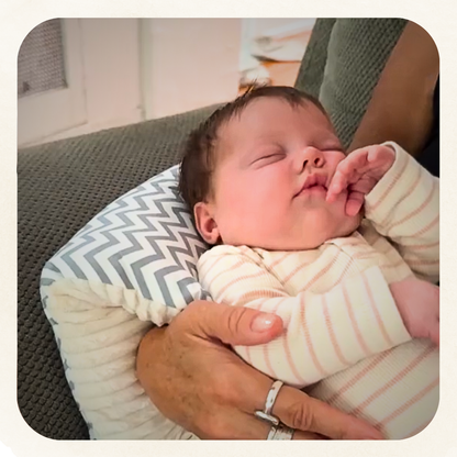 MamaMila™ Stillkissen - Für eine gesunde Stillposition